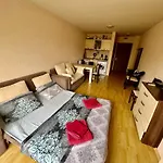 Julia Vigo Panorama