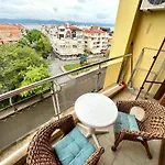 Julia Vigo Panorama 公寓 *