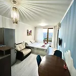 Julia Vigo Panorama 公寓