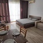 Julia Vigo Panorama 公寓 *