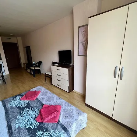 Apartament Julia Vigo Panorama *