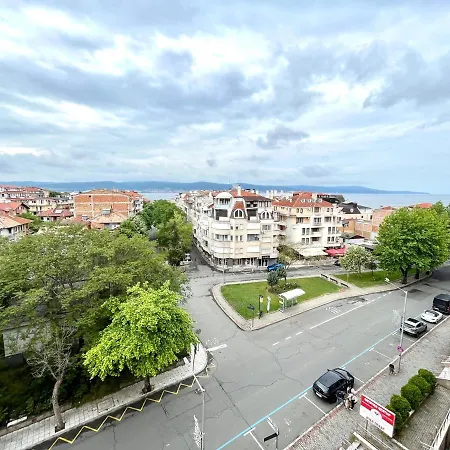 Julia Vigo Panorama Apartament Nesebyr