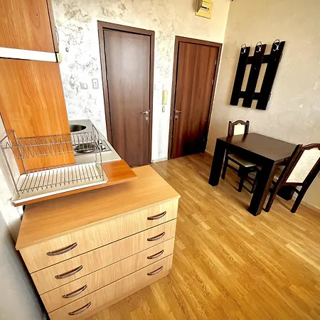 Julia Vigo Panorama Apartament Nesebyr