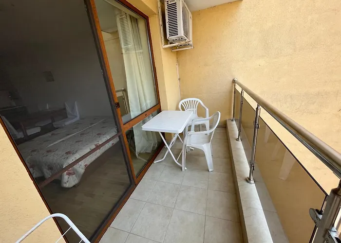 Julia Vigo Panorama Lägenhet *