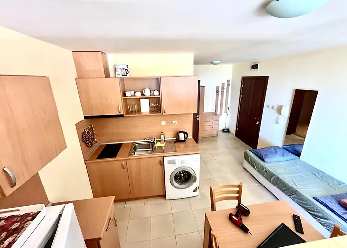 Julia Vigo Panorama Nesebar