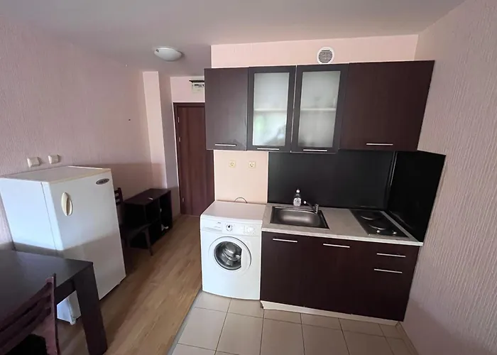 Julia Vigo Panorama Lägenhet Nesebar